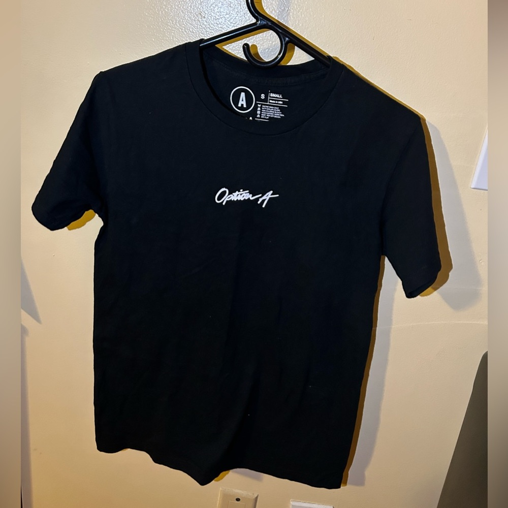 Option A graphic tee
